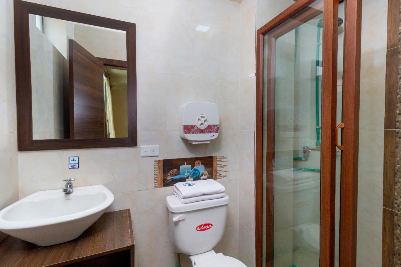 באניוס Hotel La Cumbre מראה חיצוני תמונה