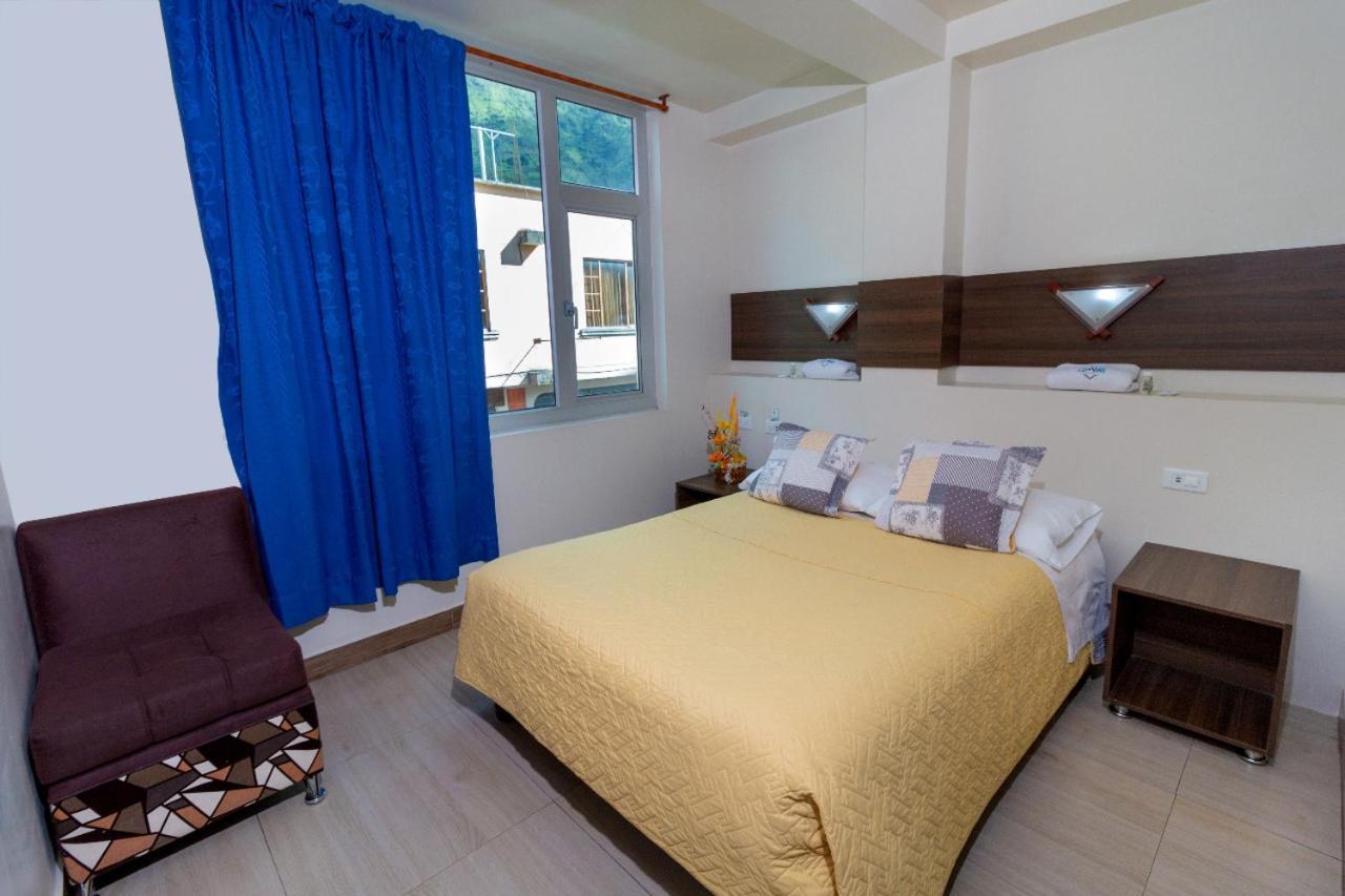 באניוס Hotel La Cumbre מראה חיצוני תמונה