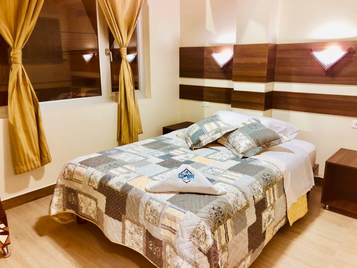 באניוס Hotel La Cumbre מראה חיצוני תמונה